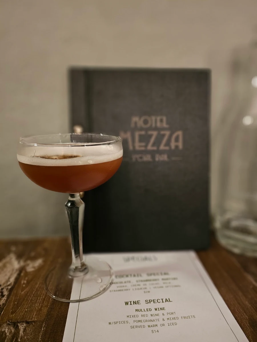 Menu, Motel Mezza Restaurant & Bar