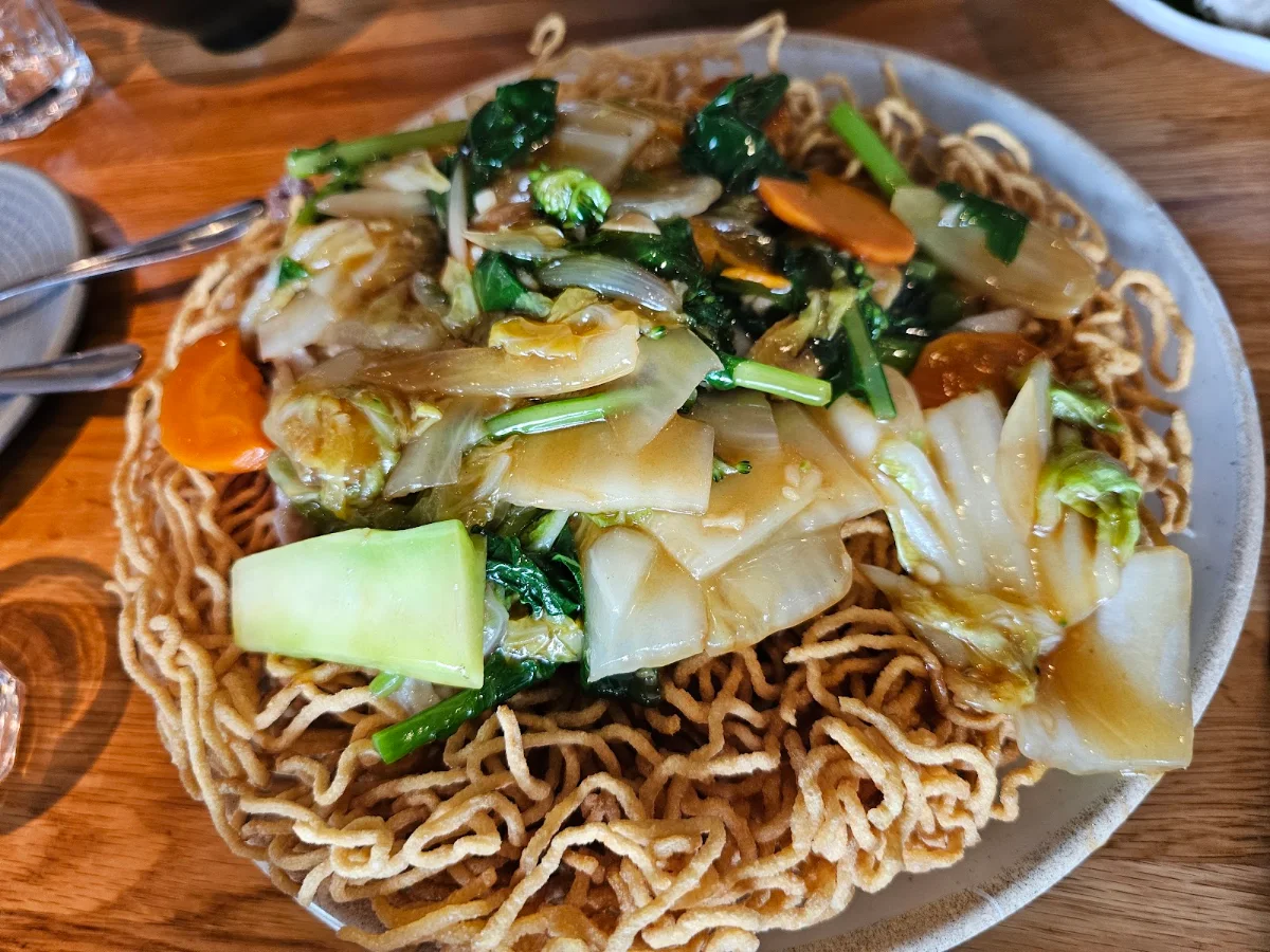 Food & drink, Bau Truong Mounties