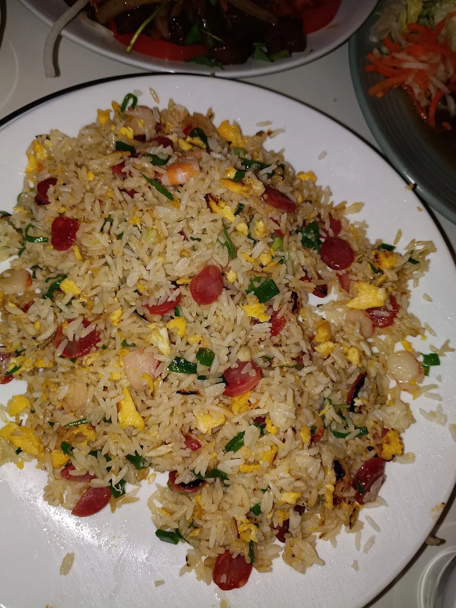 Food & drink, Bau Truong Mounties