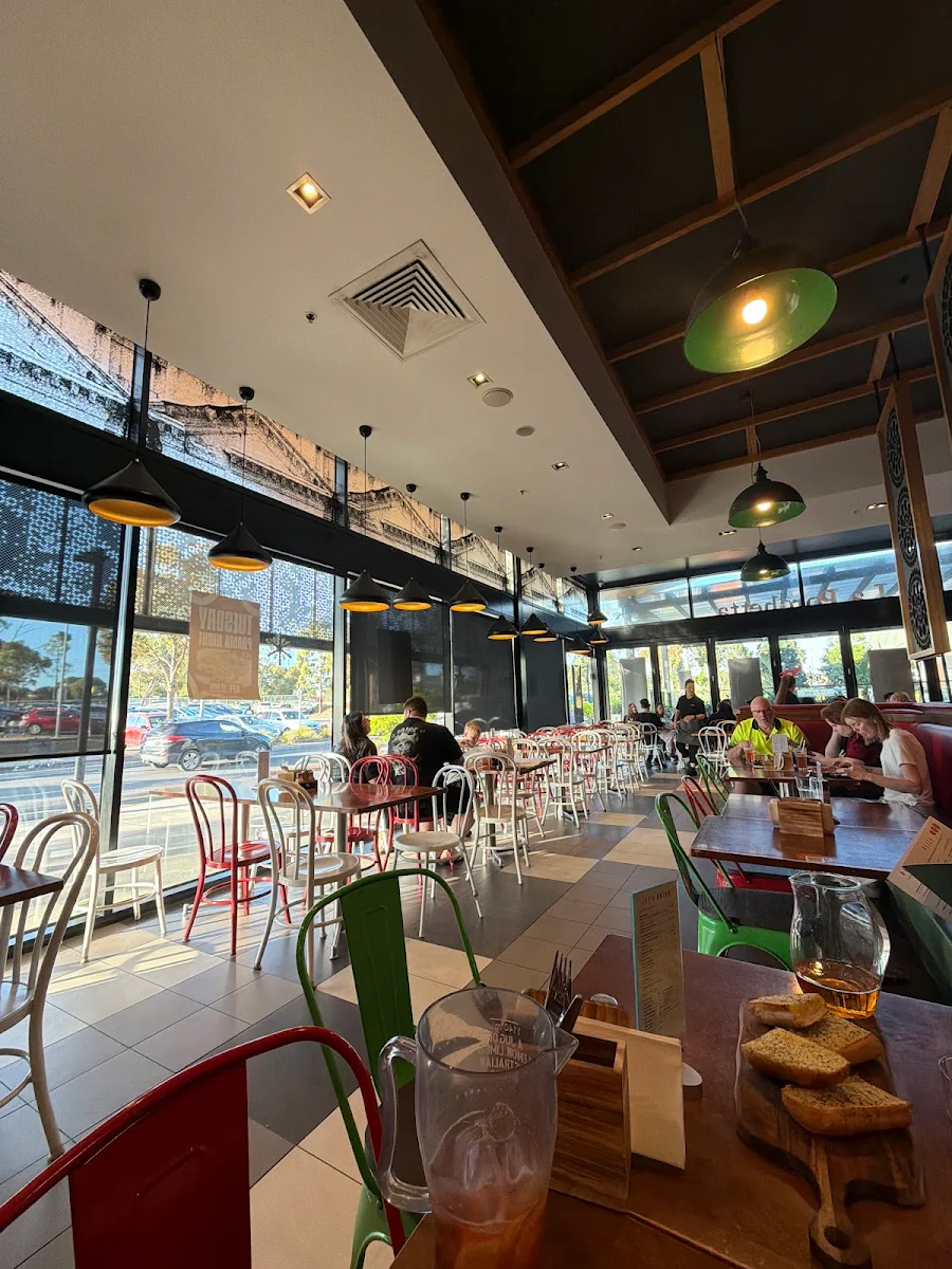 Vibe, La Porchetta | Best Italian Restaurant in Melton
