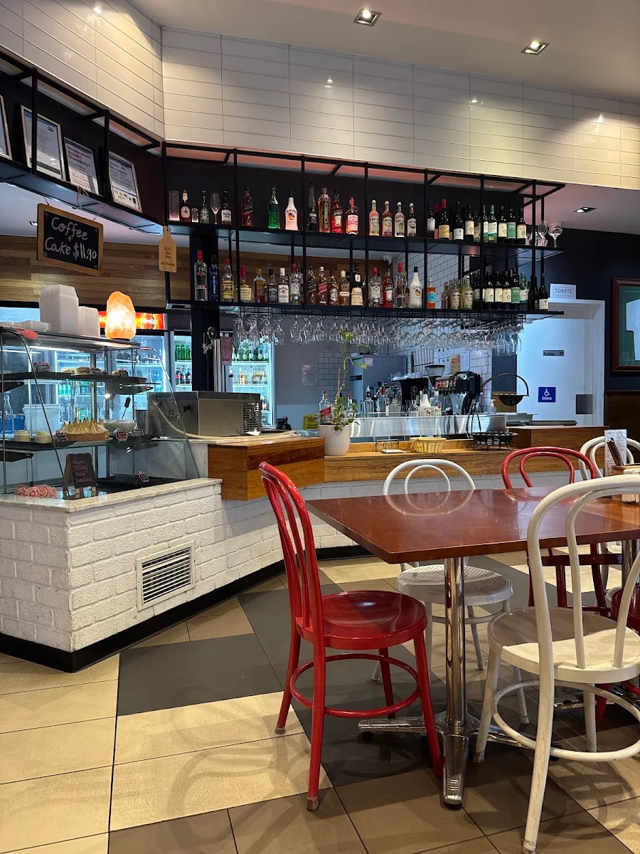 Vibe, La Porchetta | Best Italian Restaurant in Melton