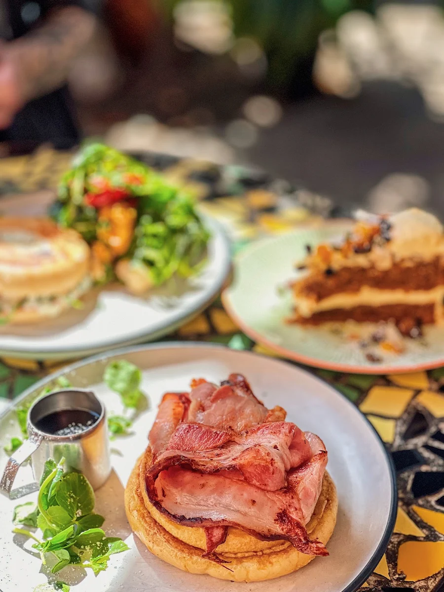 Food & drink photo 9