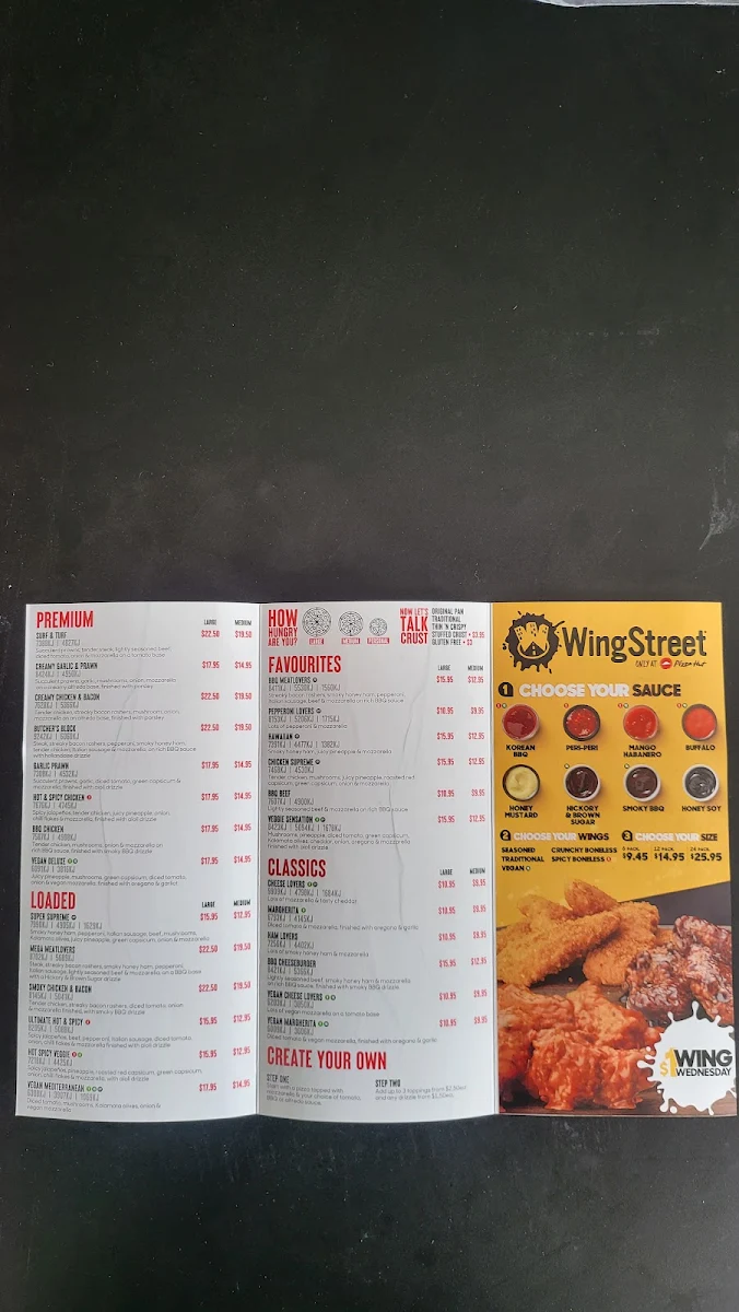 Menu, Pizza Hut Sunbury