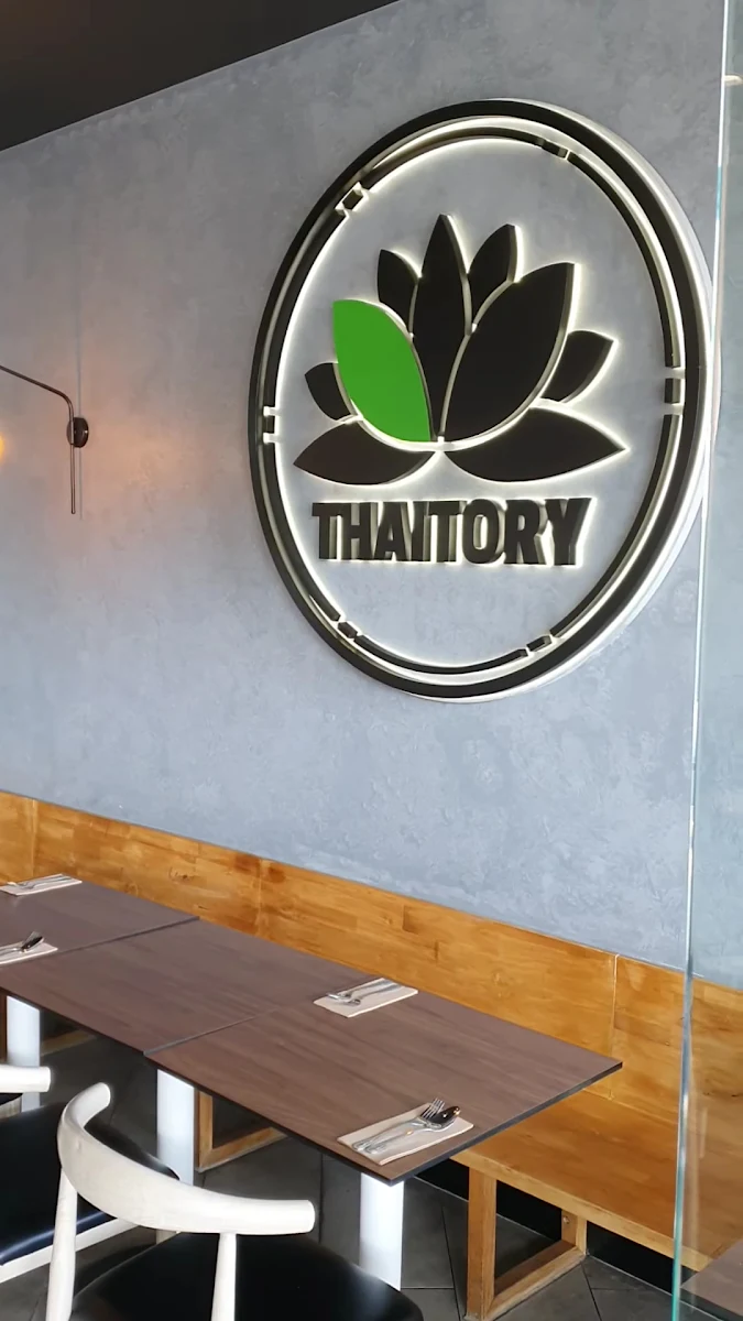 Vibe, Thaitory Plumpton