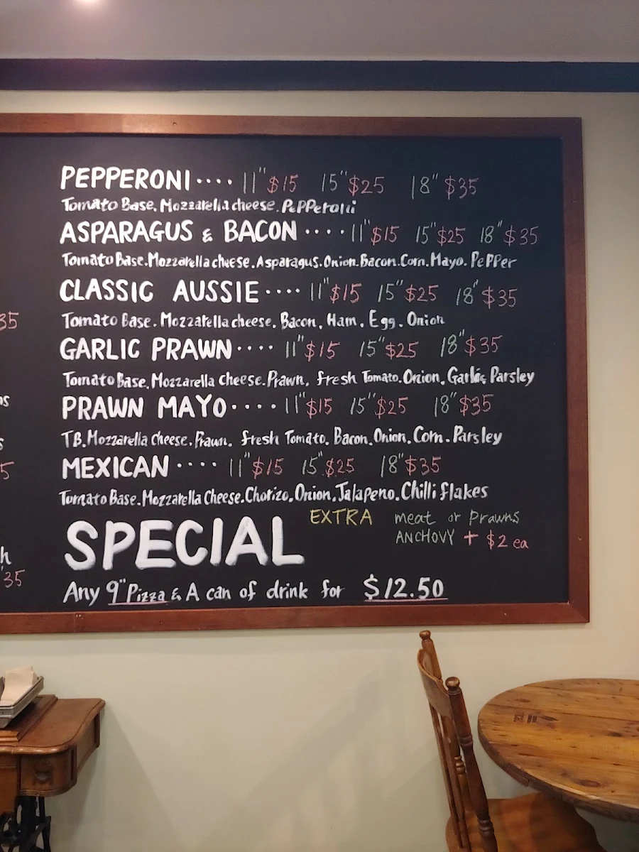 Menu, Pizza Hut Coffs Harbour