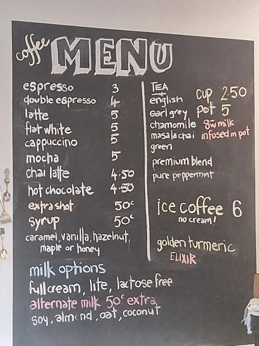 Menu, Wooli Wooli Cafe