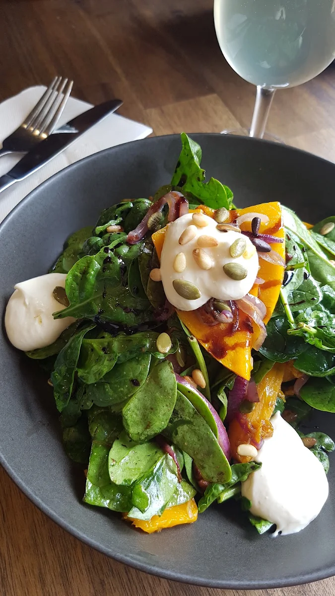 Food & drink, The Dava Hotel