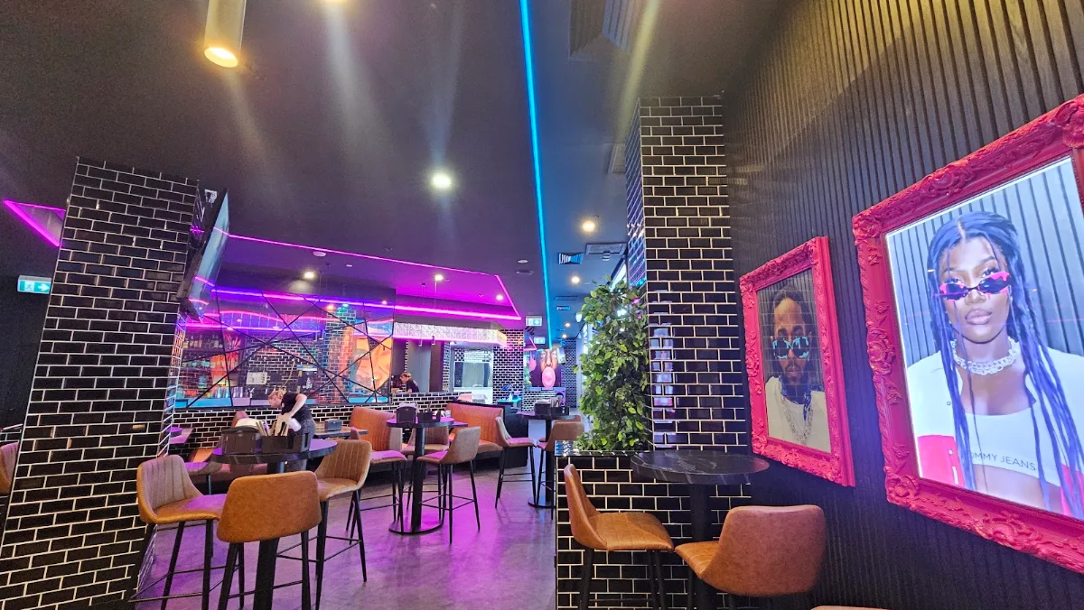 Vibe, Milky Lane Southlands