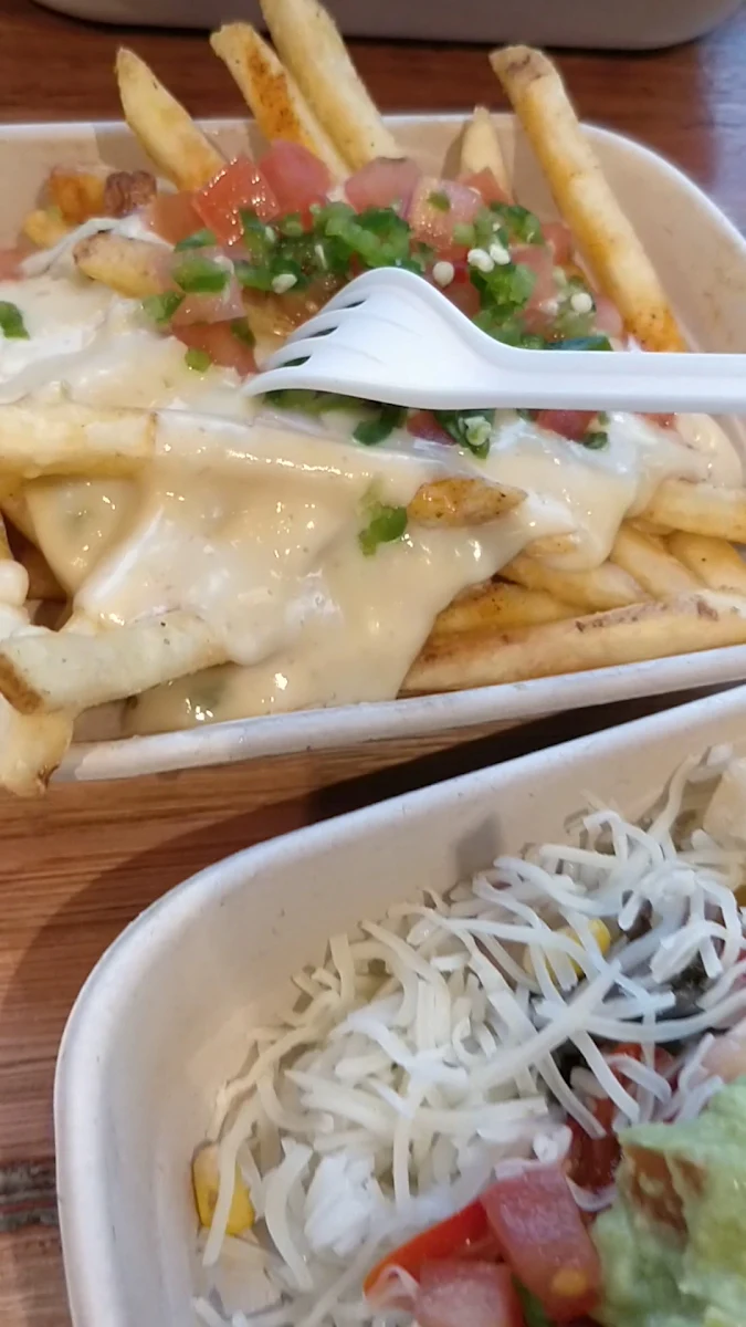 Food & drink, Guzman y Gomez - Bligh park