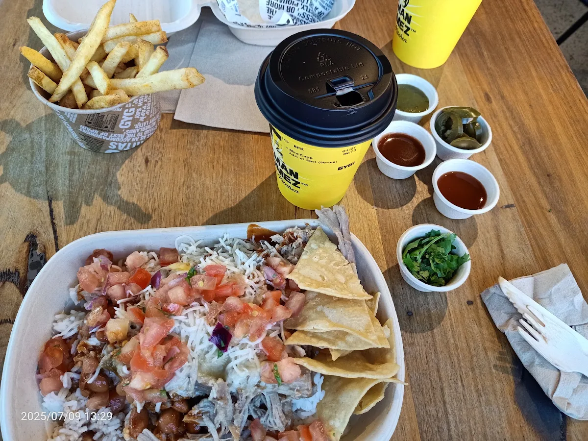 Food & drink, Guzman y Gomez - Bligh park