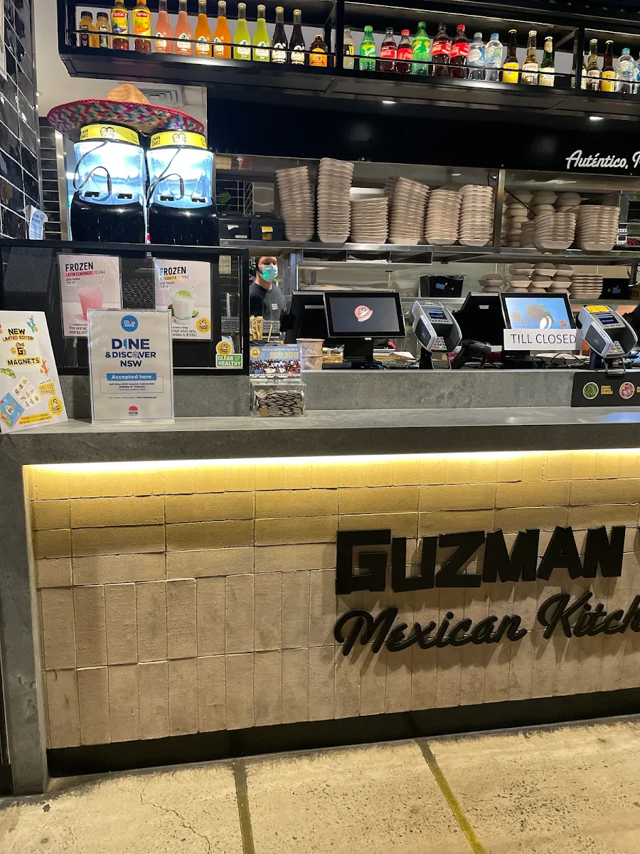 Vibe, Guzman y Gomez - Bligh park