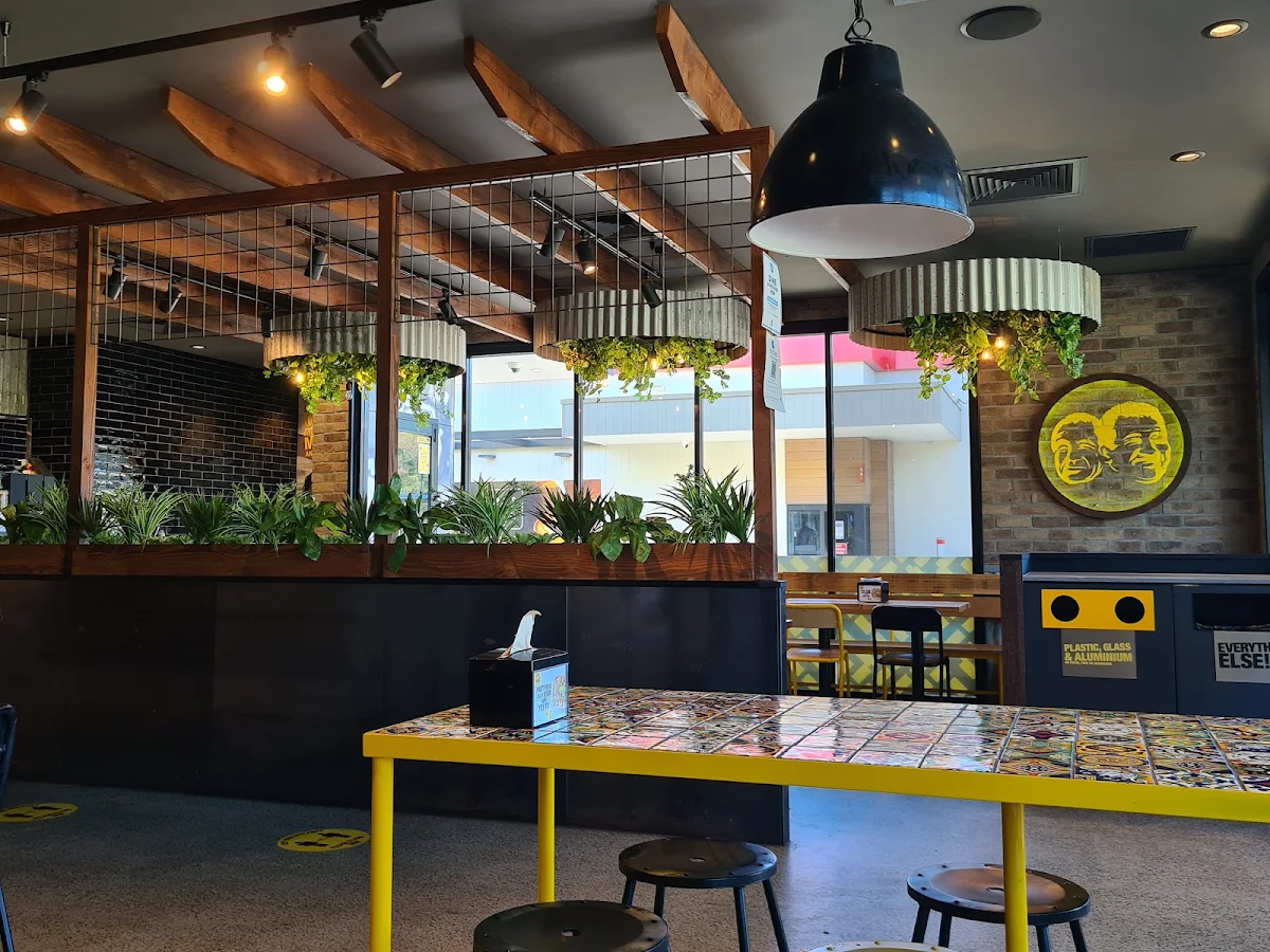 Vibe, Guzman y Gomez - Bligh park