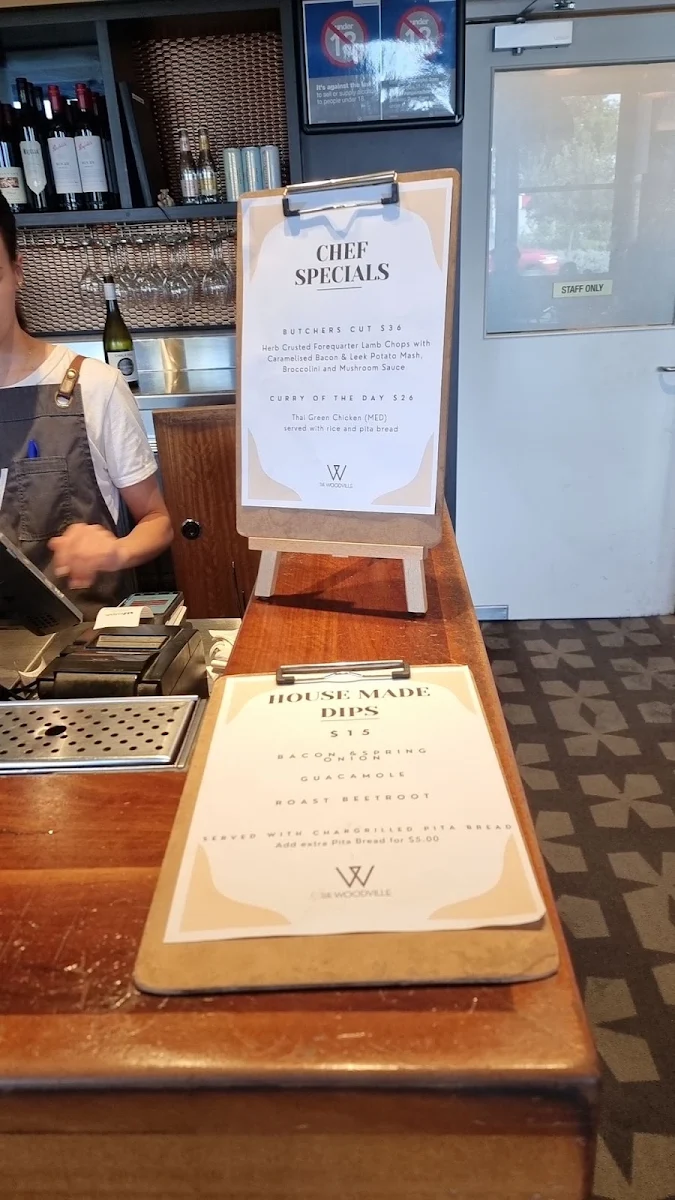 Menu, Woodville Hotel