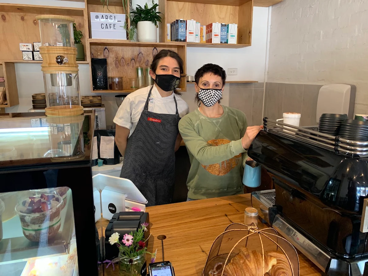 Vibe, Little Bunny Cafe