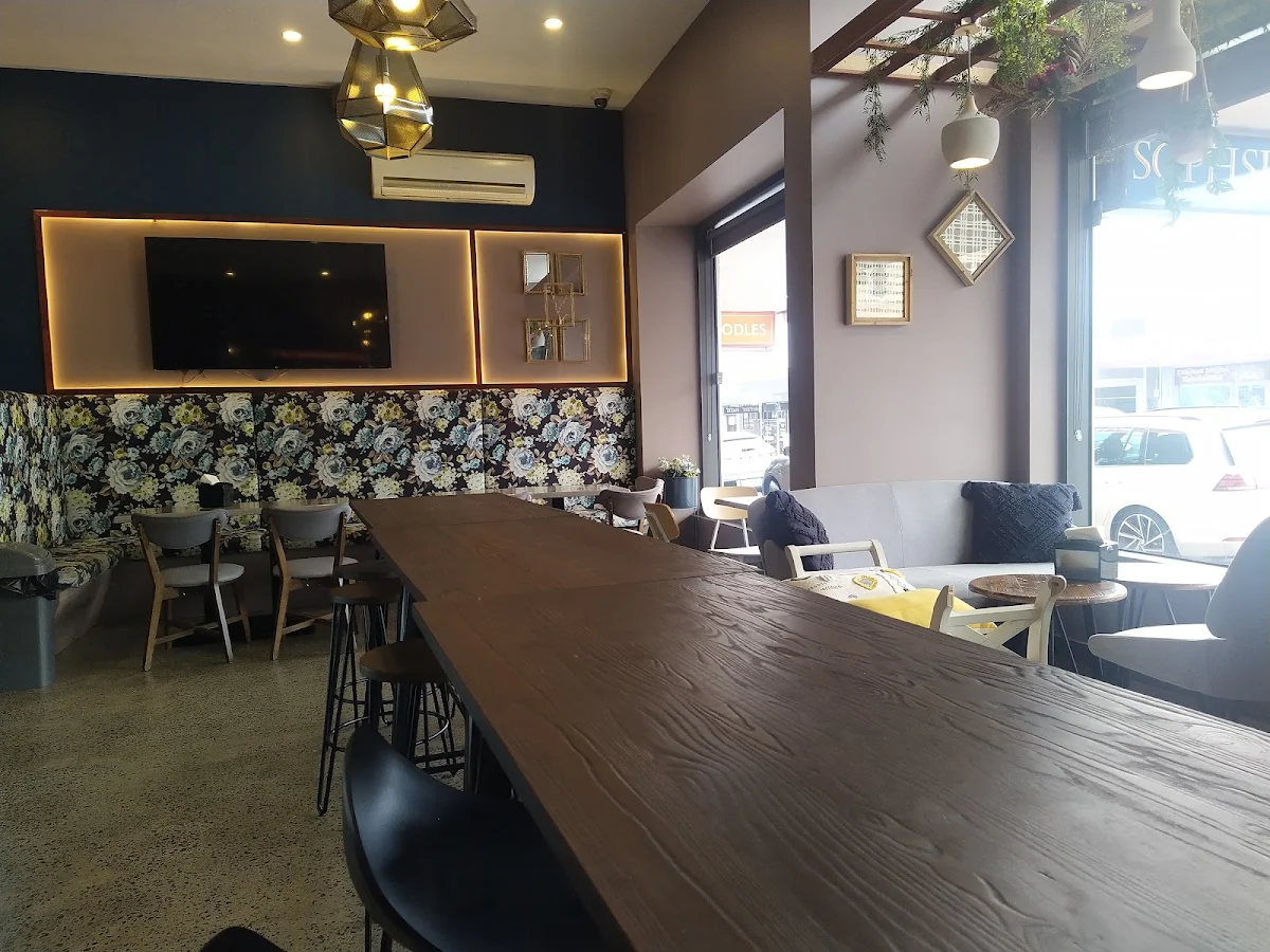 Vibe, Soph Slice Gourmet Pizza Bar