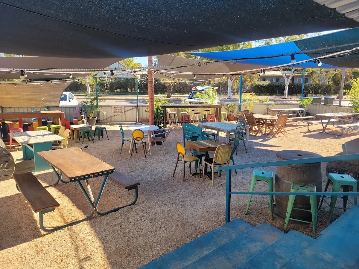 Vibe, The Shack Exmouth