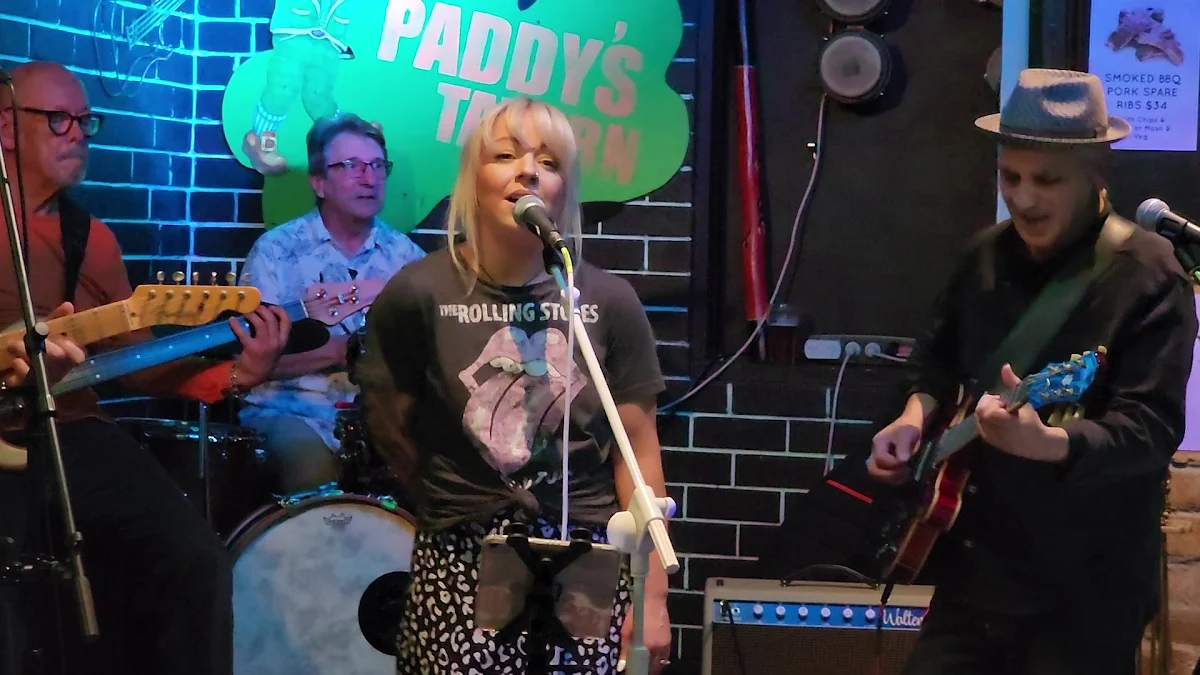 Vibe, Paddys Tavern Ferntree Gully