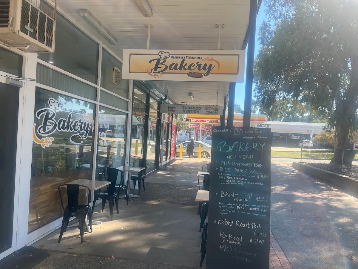 Menu, Wanniassa Vietnamese Bakery