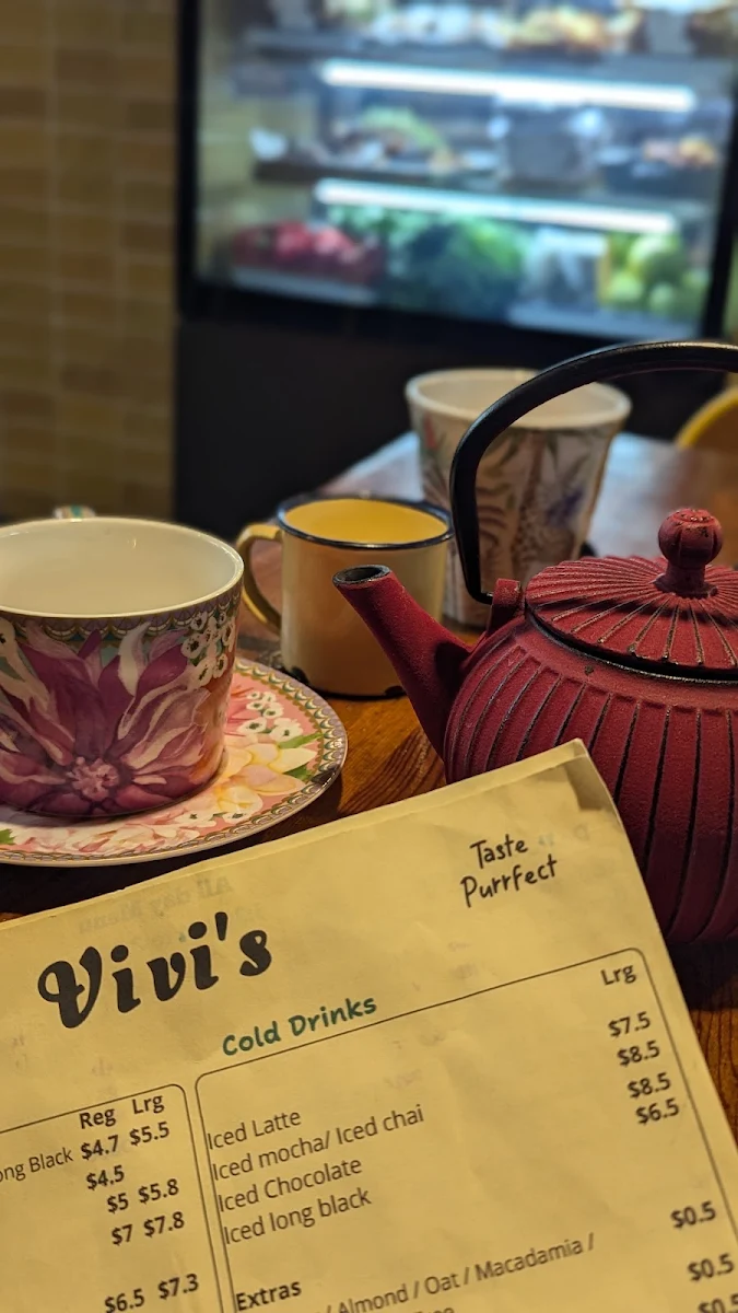 Menu, Vivi's Cafe