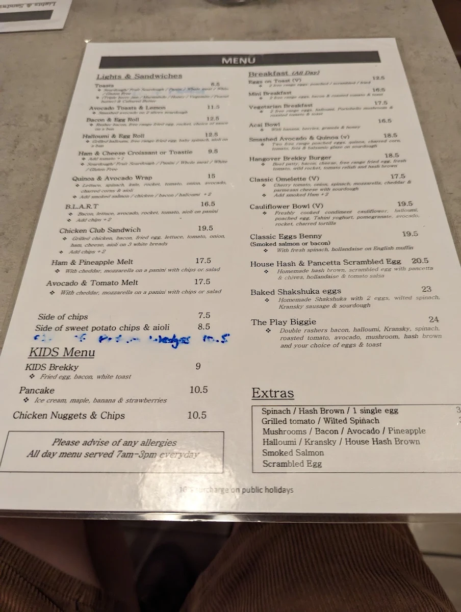 Menu, play coffee - Beecroft