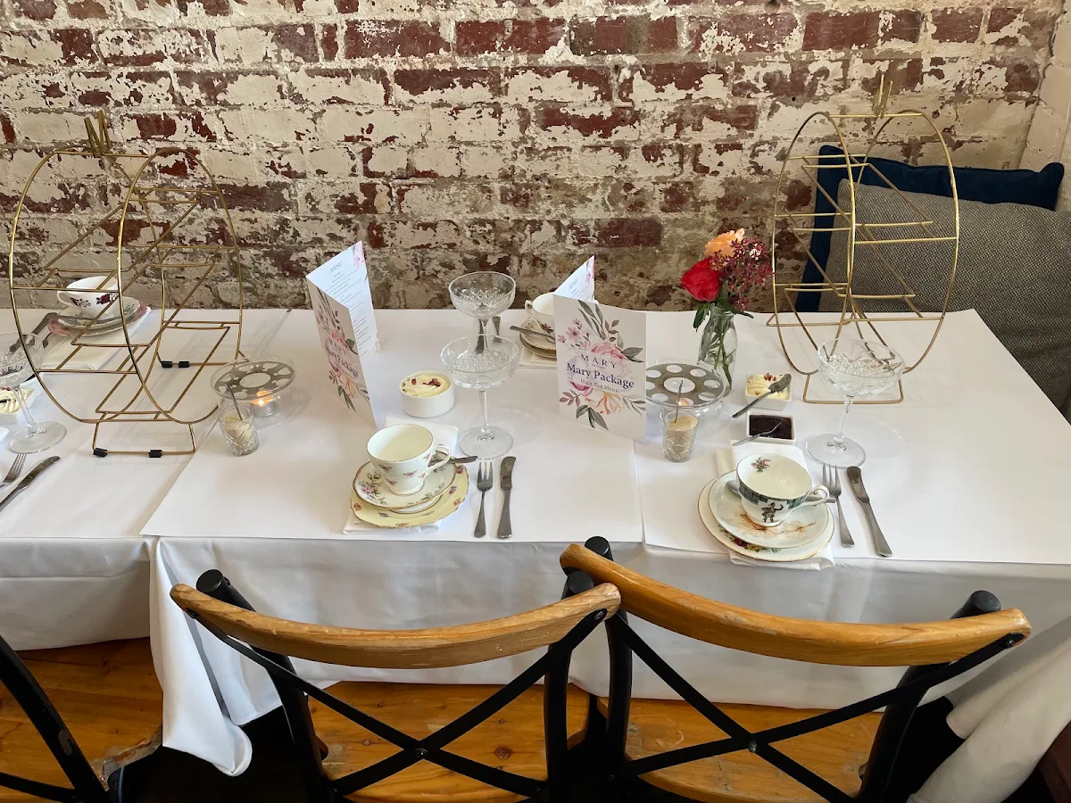 Vibe, Mary Eats Cake - Brunswick