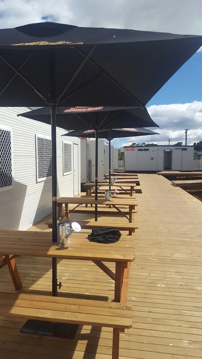 Vibe, Ringwood Hotel