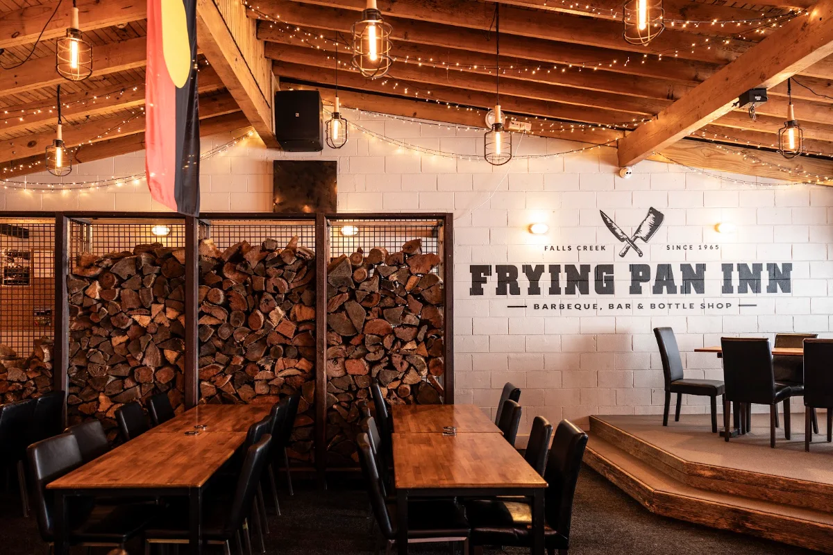 Vibe, Frying Pan Inn