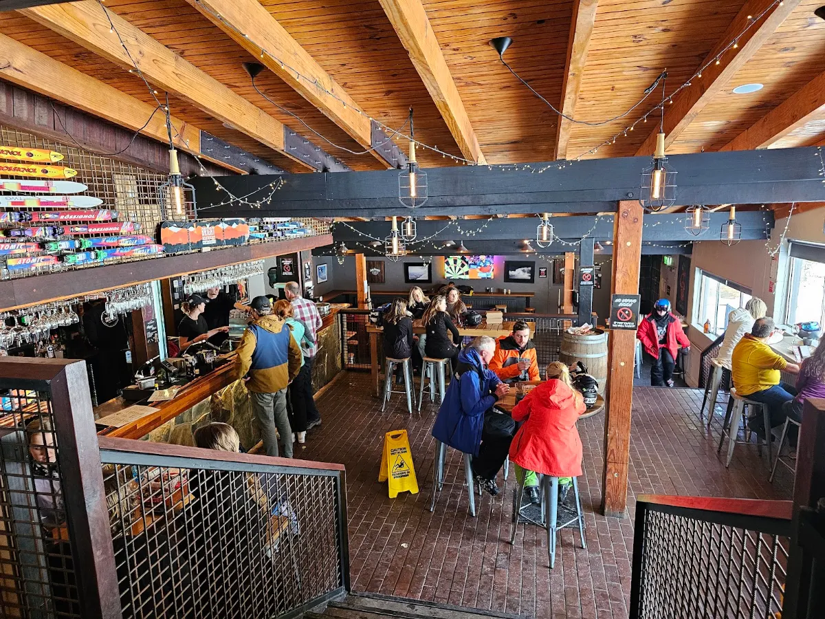 Vibe, Frying Pan Inn