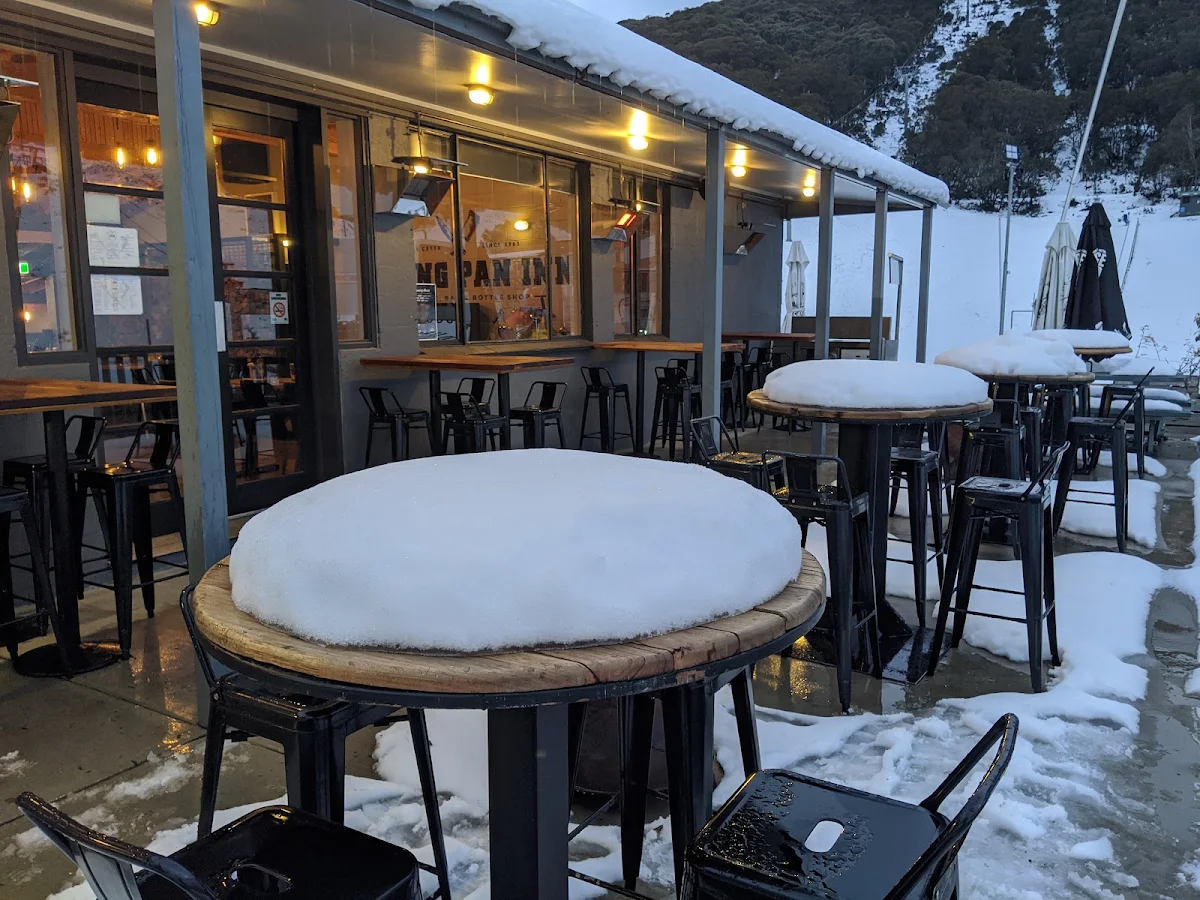 Vibe, Frying Pan Inn