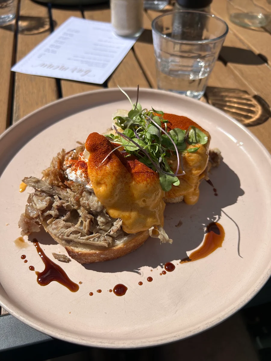 Food & drink, Elli & Ivy