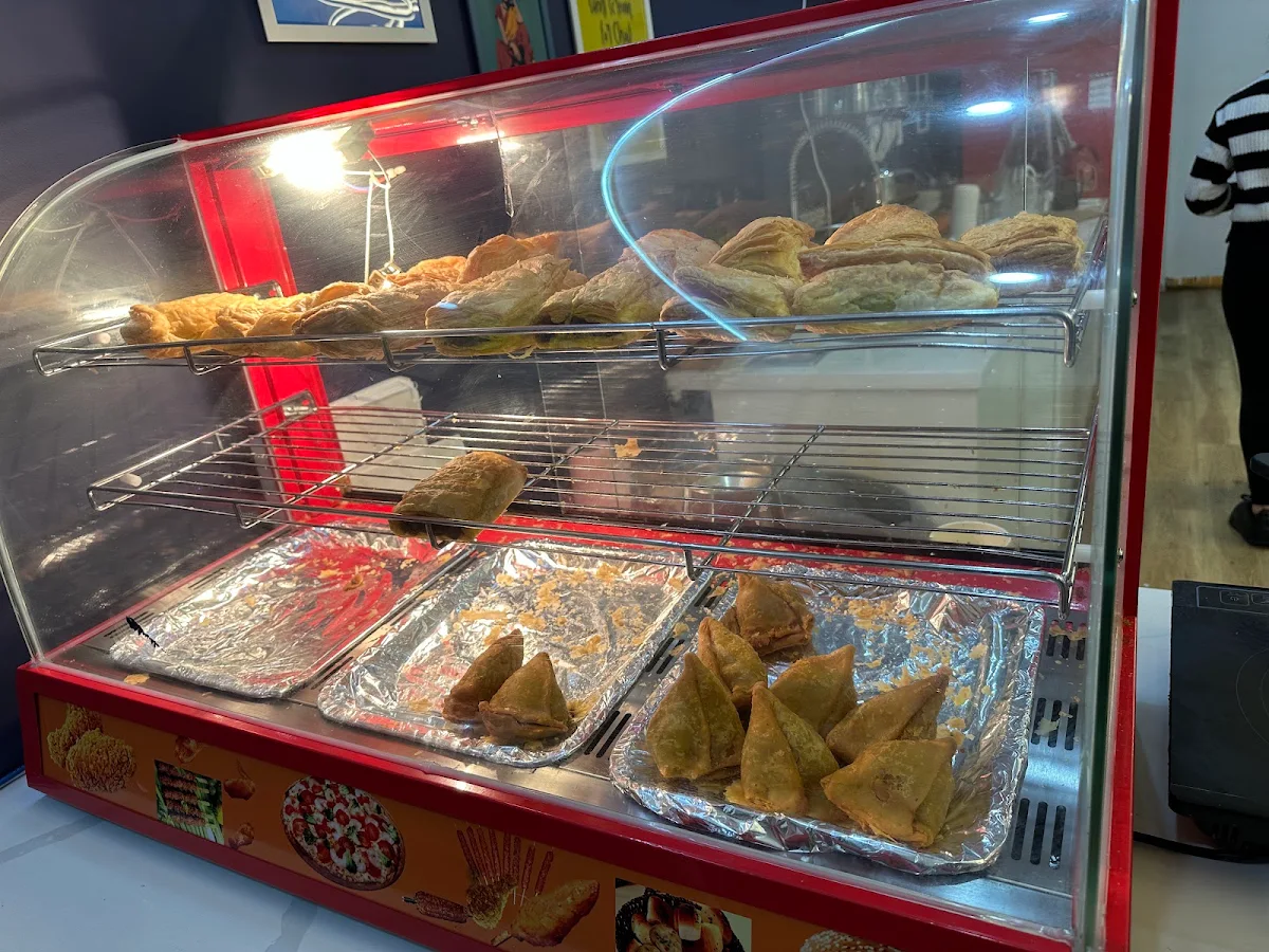 Vibe, Chai Parantha - Pure desi chai, paranthe, snacks & tiffin service