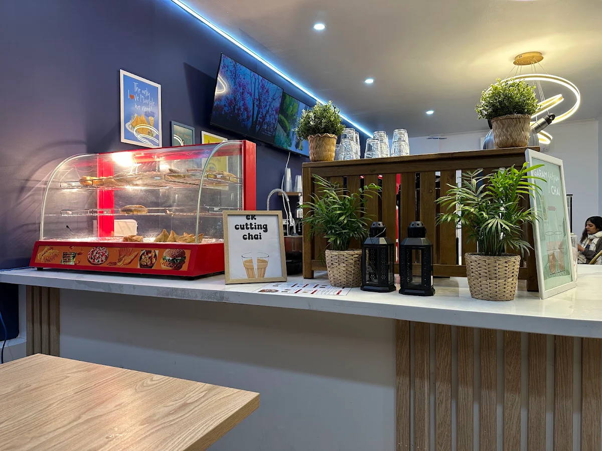 Vibe, Chai Parantha - Pure desi chai, paranthe, snacks & tiffin service