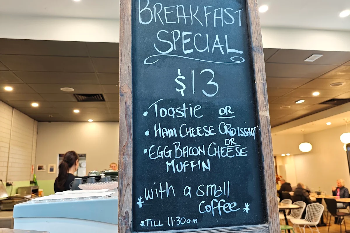 Menu, Splash Juice Bar Cafe
