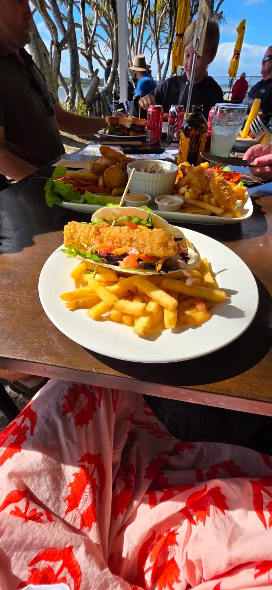 Food & drink, Yachtie Bar & Cafe