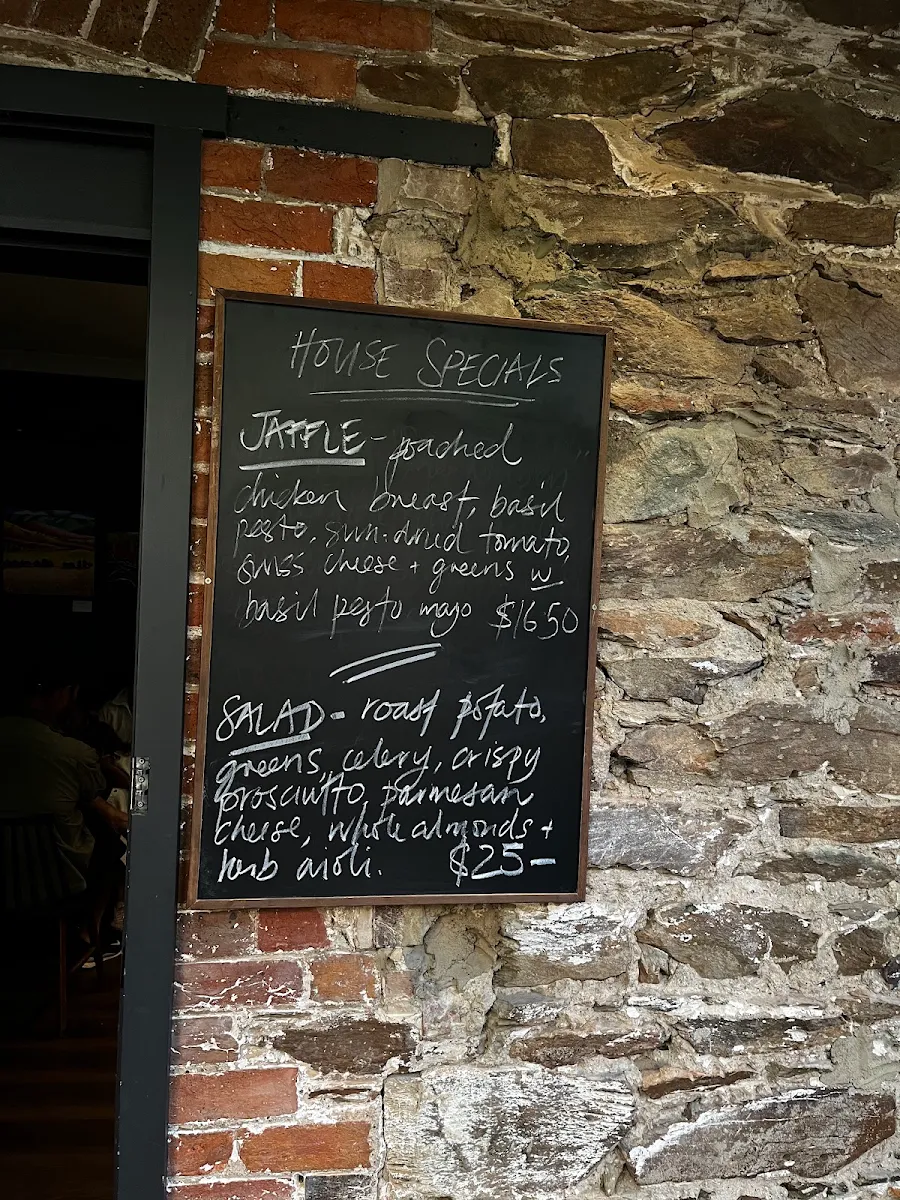 Menu, Alby & Esthers