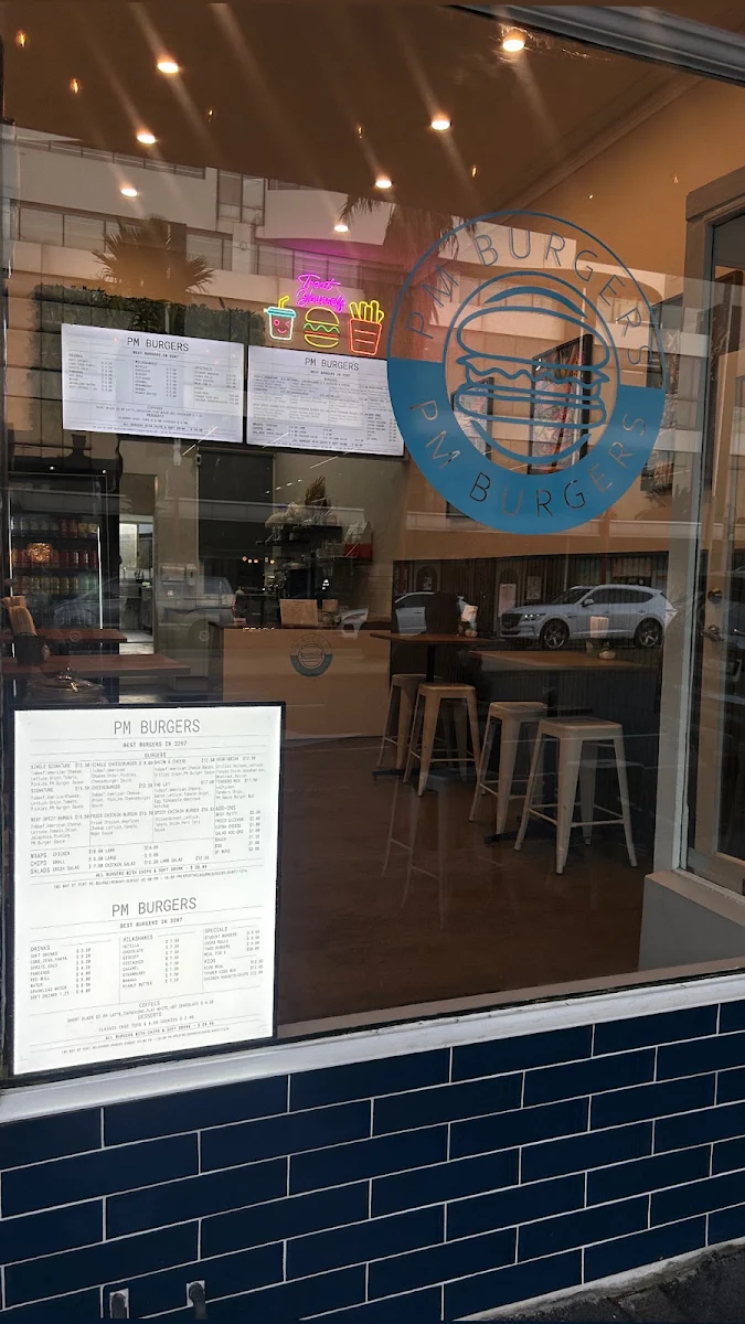 Menu, PM Burgers