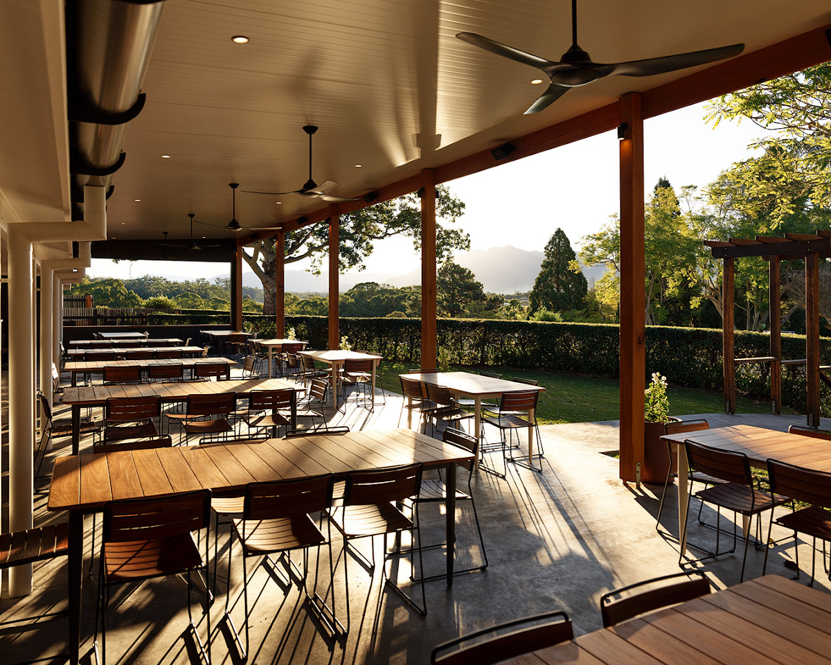Vibe, Three Blue Ducks, Bellingen