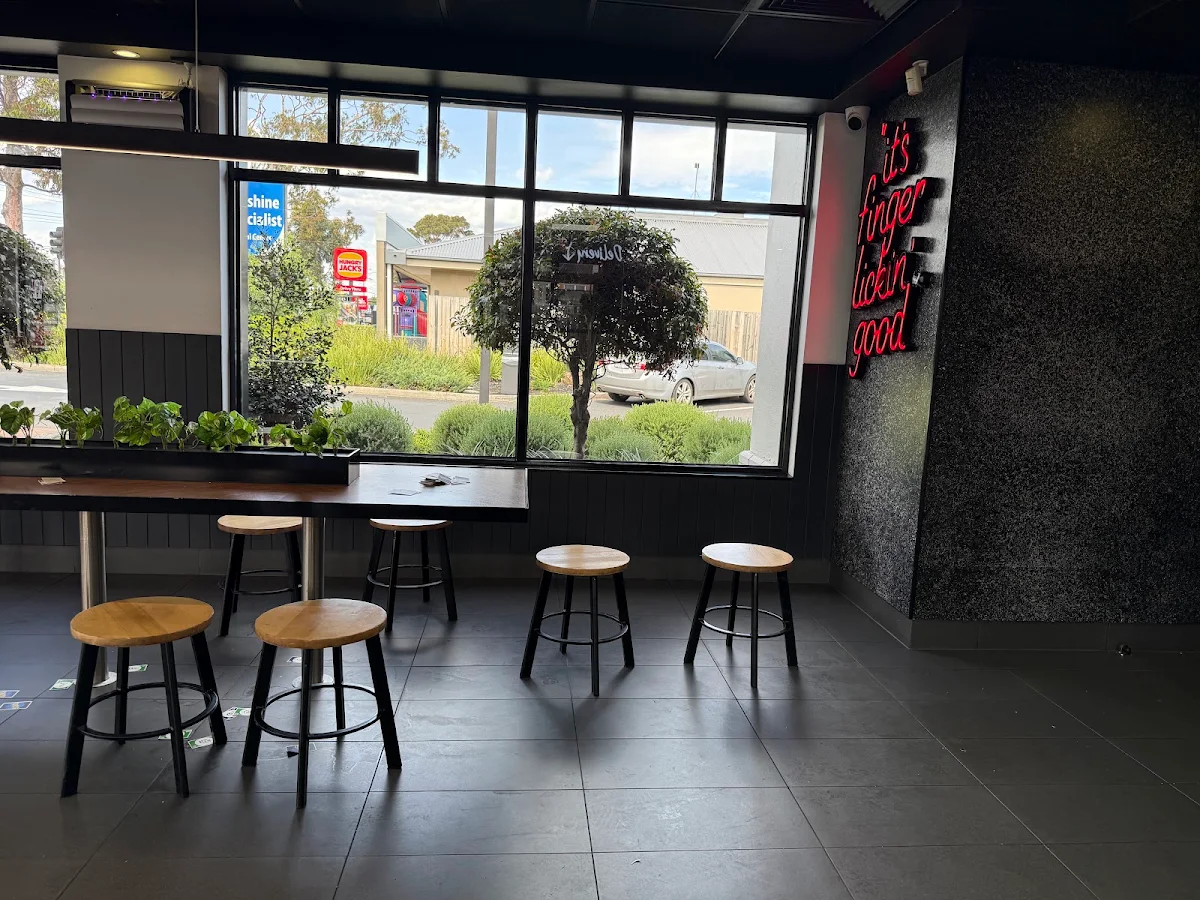 Vibe, KFC Sunshine