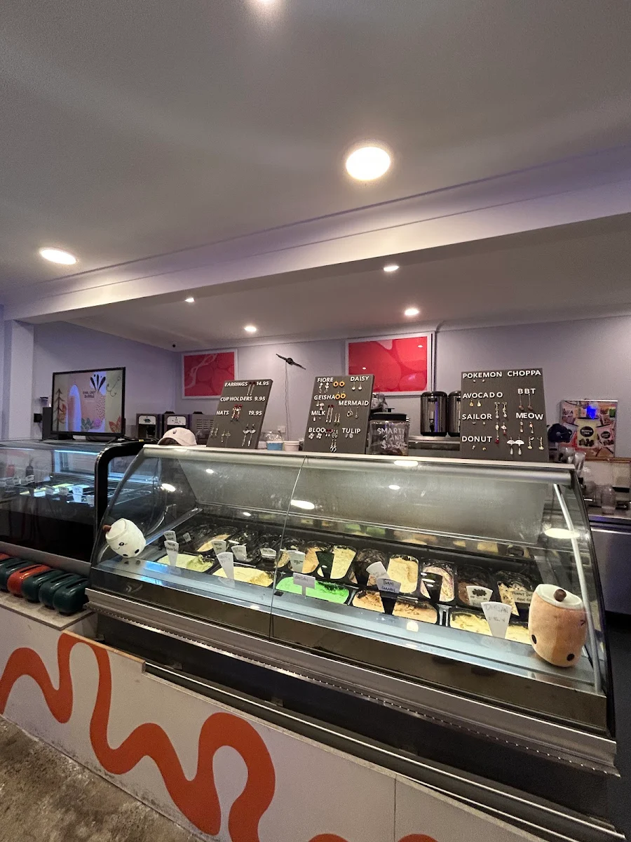 Vibe, Sunnybank Social