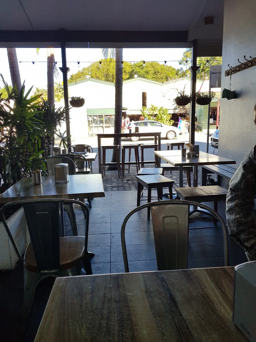 Vibe, BANGBURGERBAR