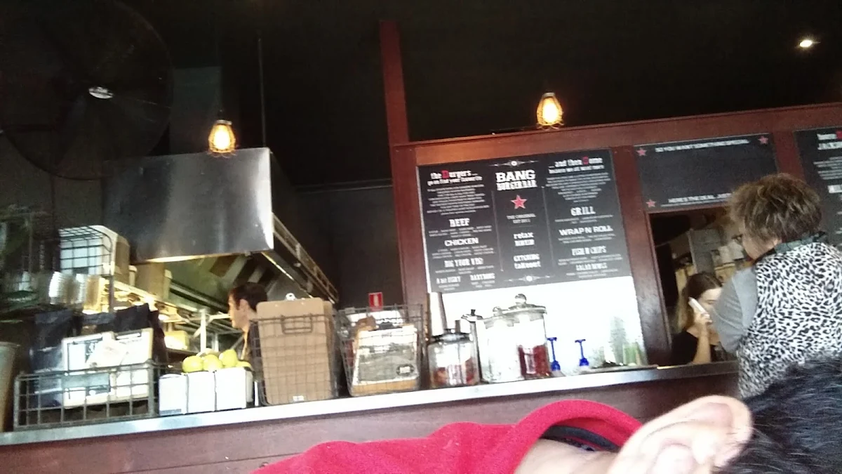 Vibe, BANGBURGERBAR