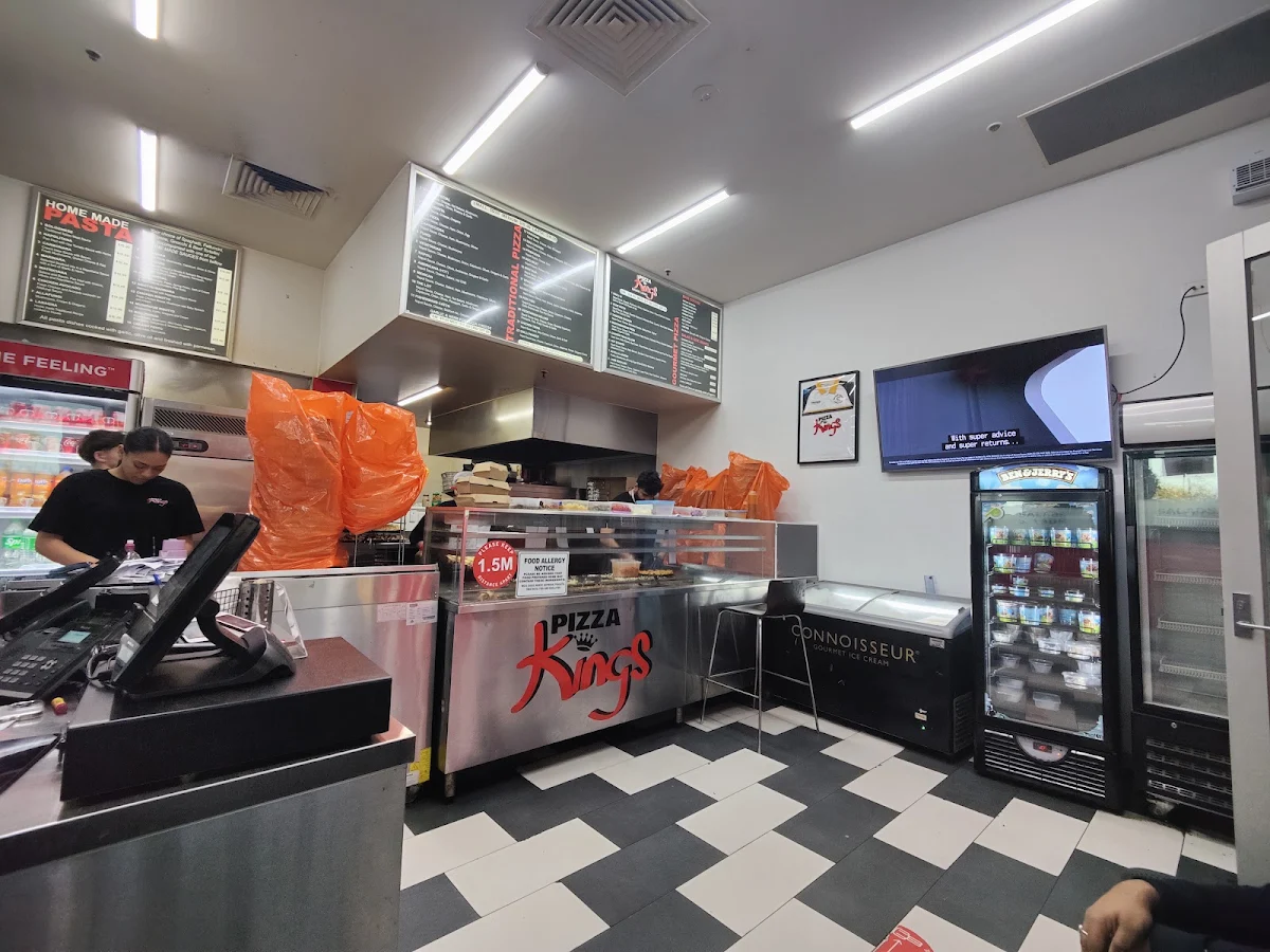 Vibe, Pizza Kings Wyndham Vale