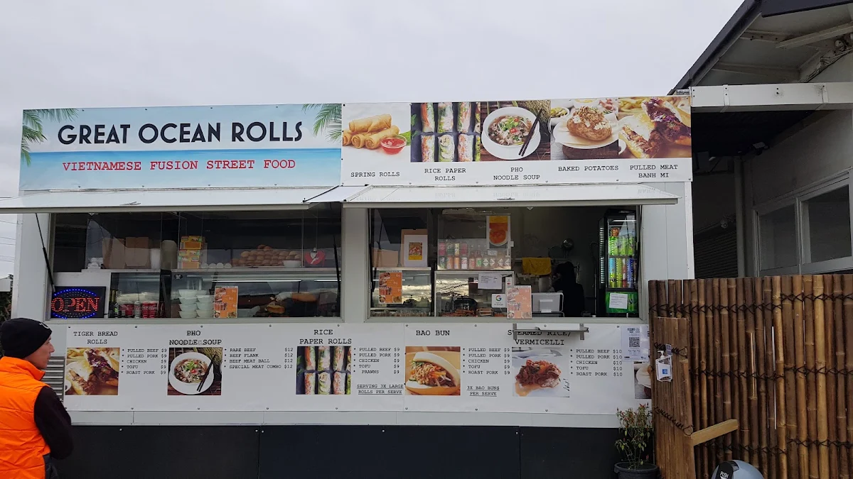 Menu, Great Ocean Rolls