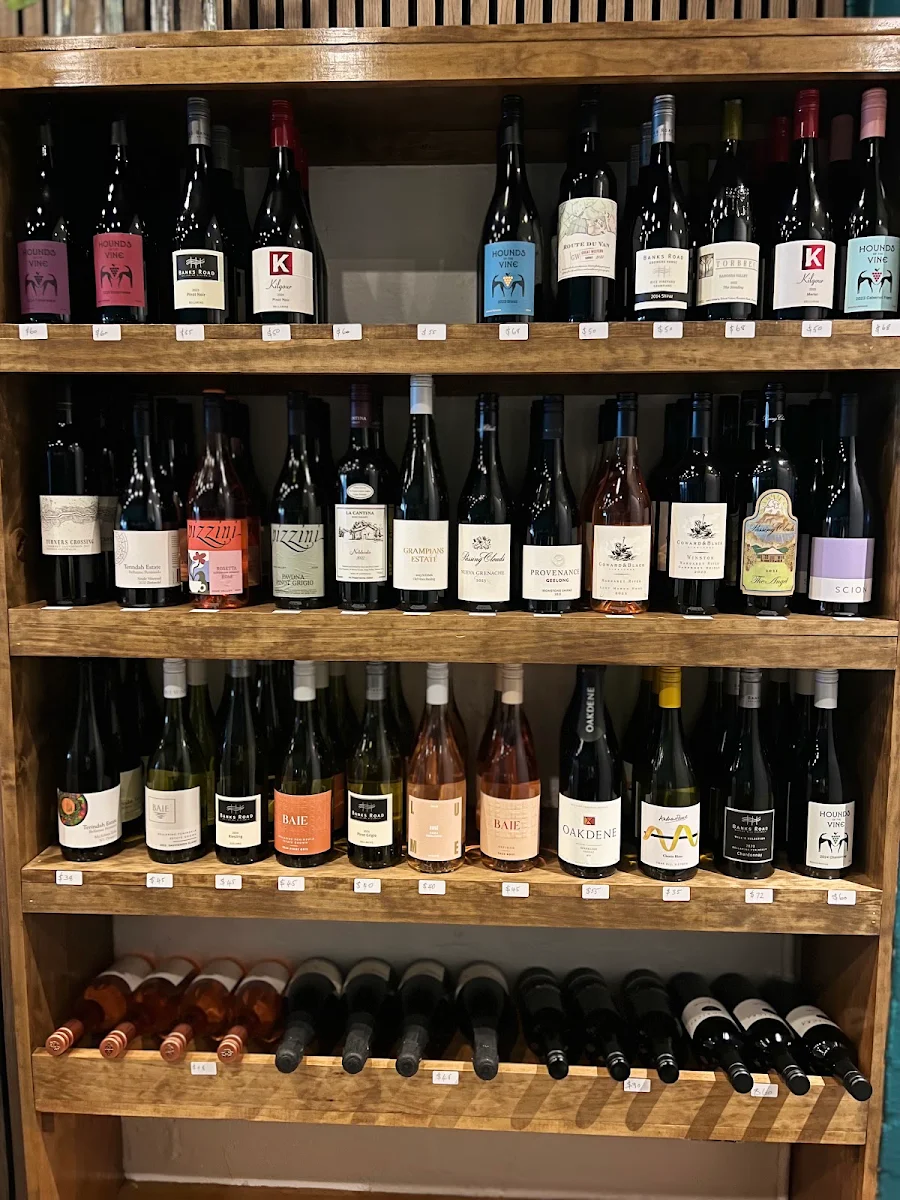 Vibe, Pops Wine Bar, Portarlington