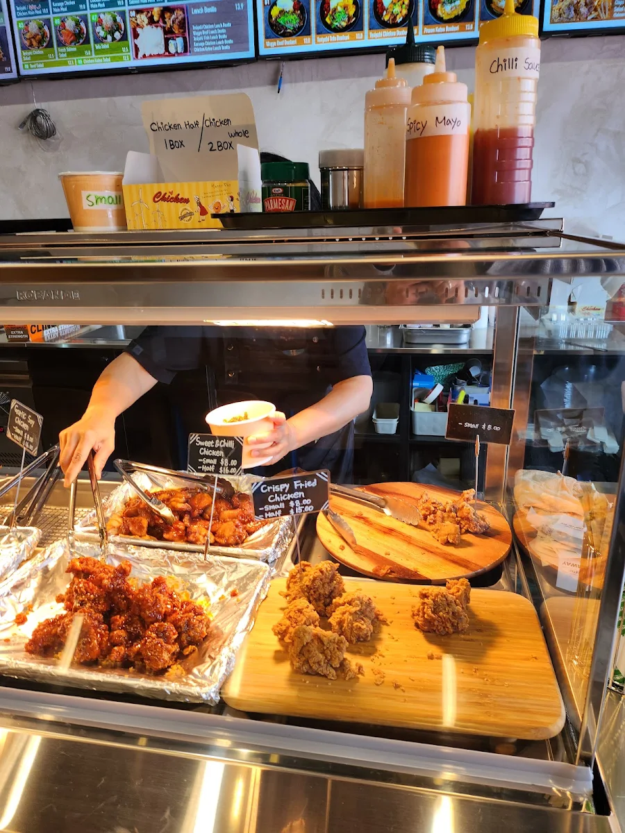 Vibe, Sushi House Express & Chicken