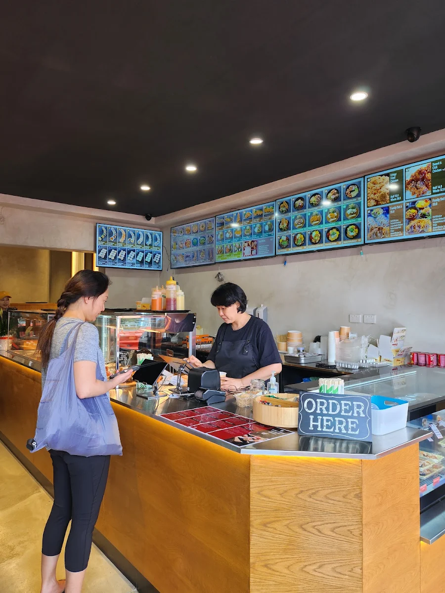 Vibe, Sushi House Express & Chicken