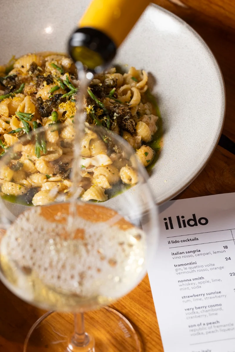 Menu, Il Lido Italian Canteen