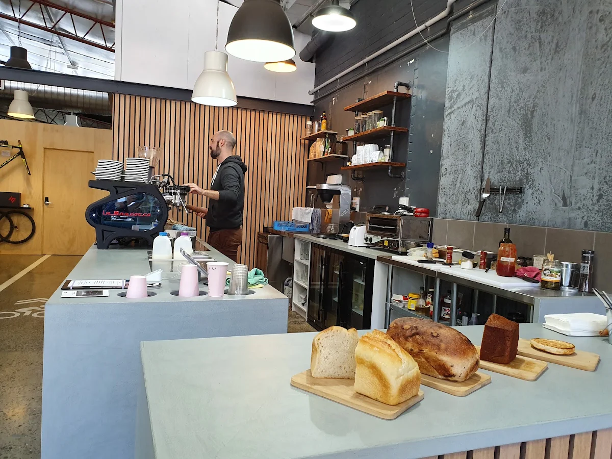 Vibe, The Woolshed
