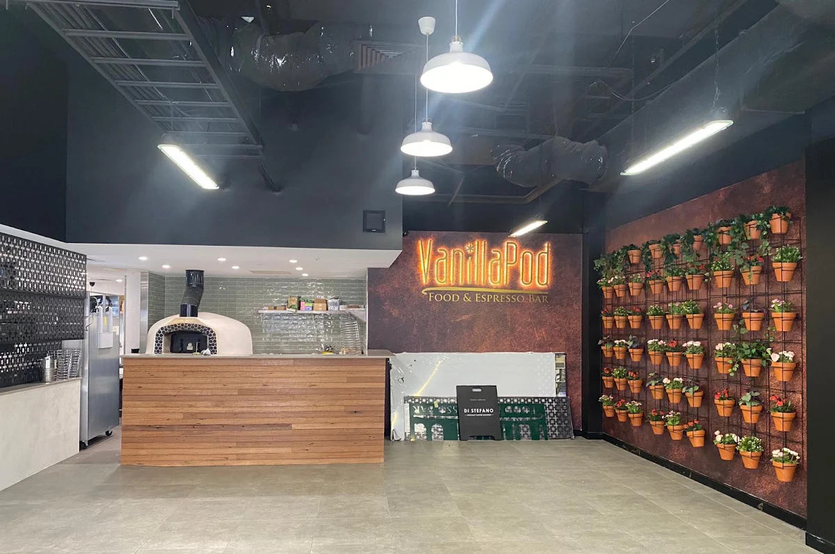 Vibe, Vanilla Pod Pizza & Pasta Bar