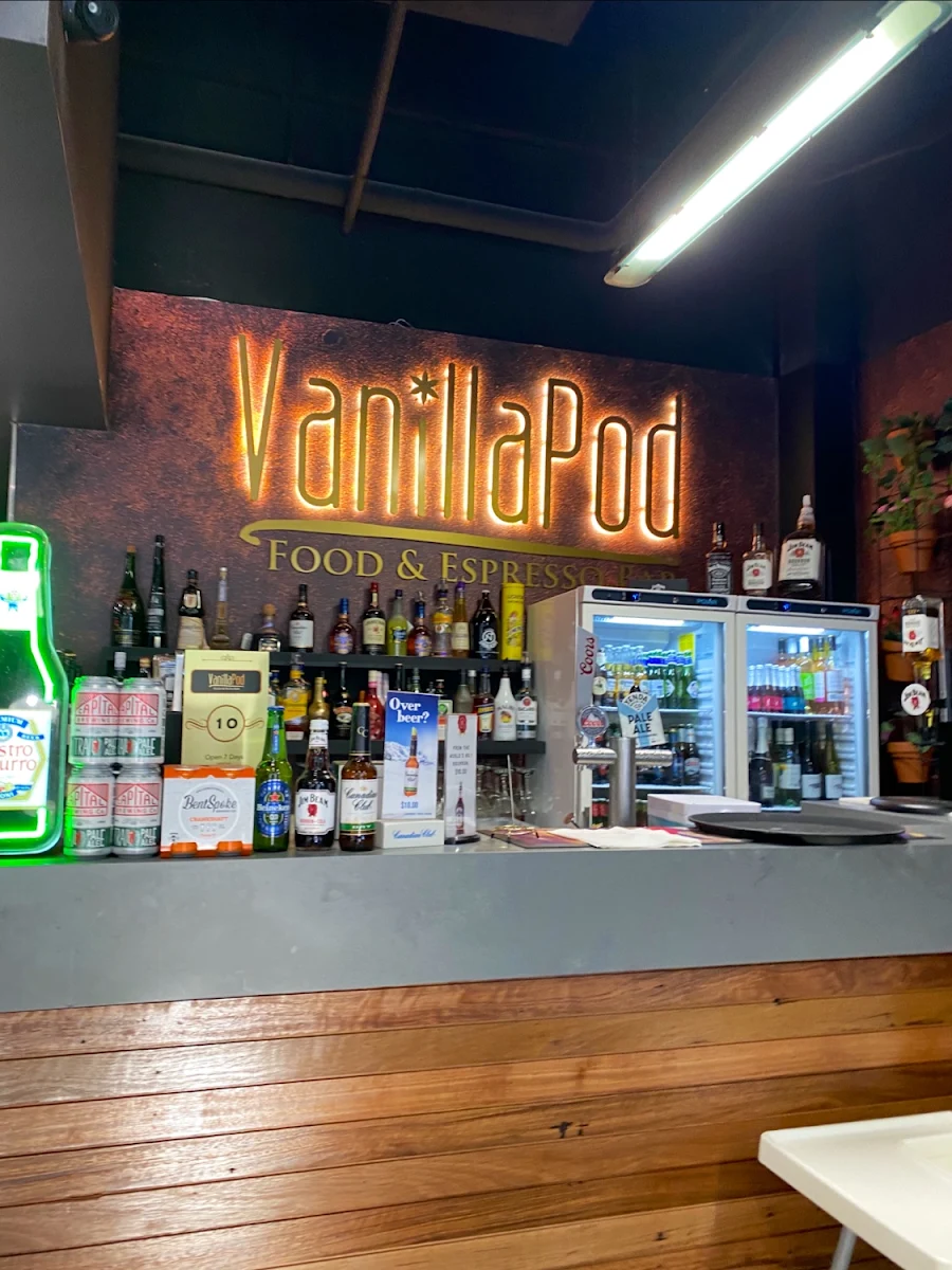 Vibe, Vanilla Pod Pizza & Pasta Bar